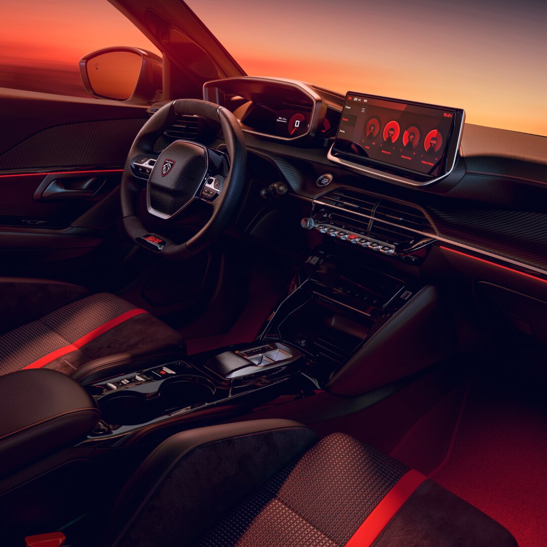 PEUGEOT i‑Cockpit® de la nouvelle PEUGEOT E‑208 GTi